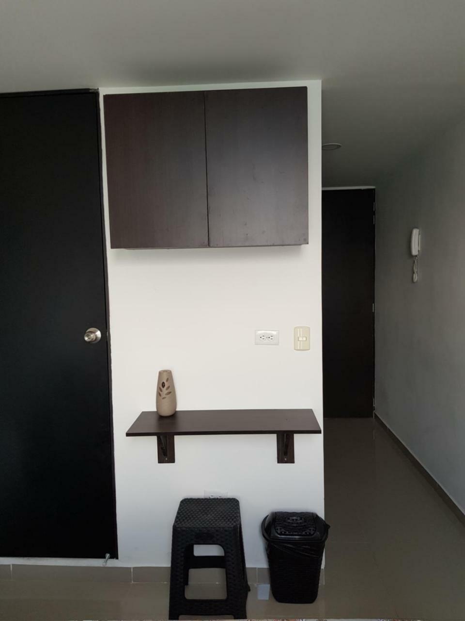 Apartasuites Medellin Los Molinos מראה חיצוני תמונה