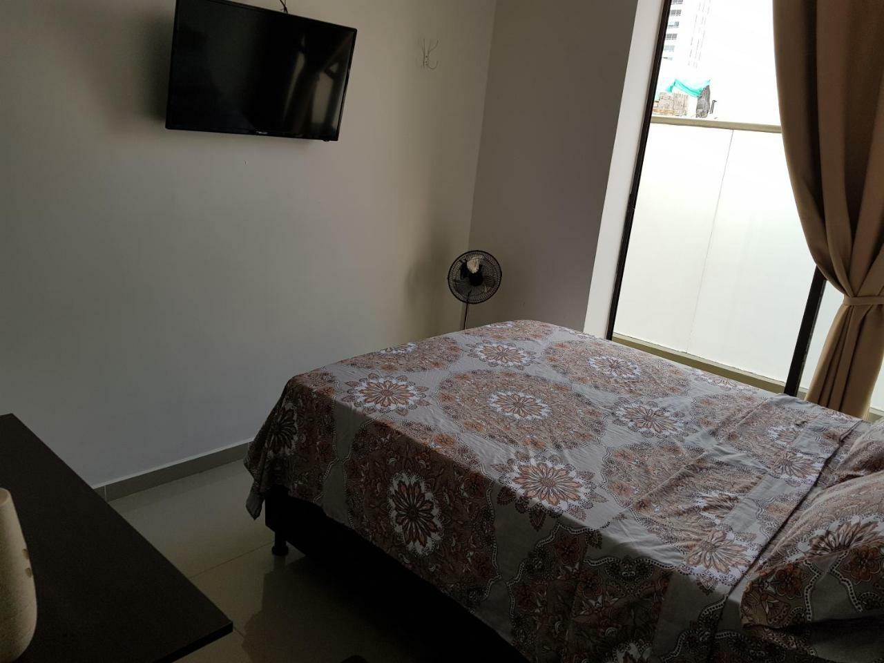 Apartasuites Medellin Los Molinos מראה חיצוני תמונה